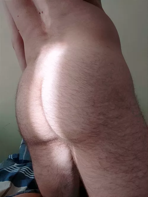 Wishing you all a peachy day...