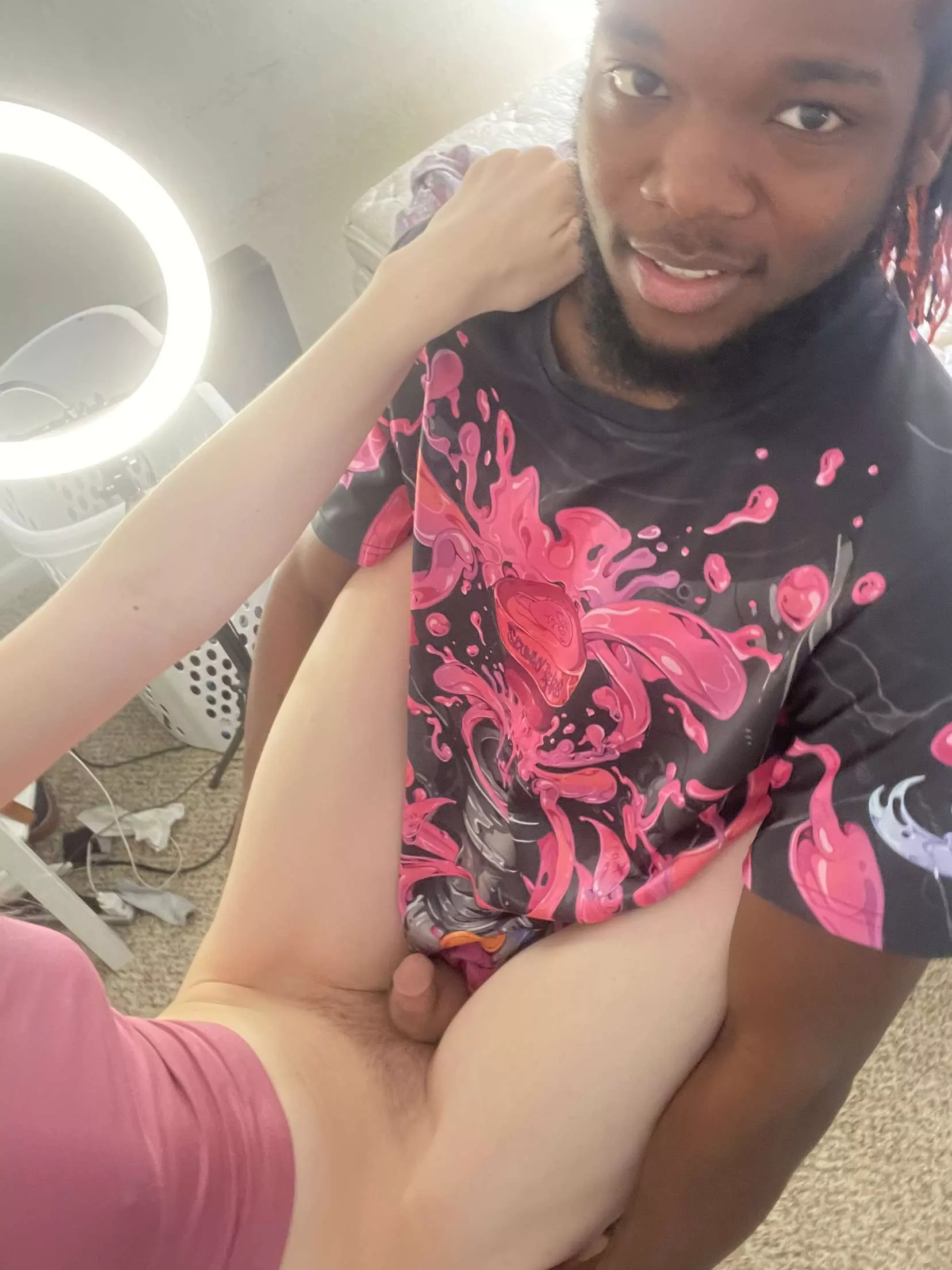 🤔😏🤫