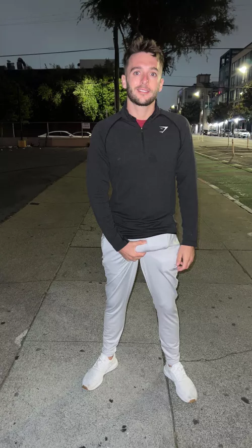 Always gotta act like a bro in public 😏 [33]