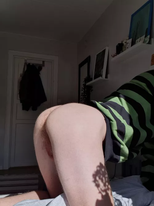 Do you like my 18 year old ass?💕