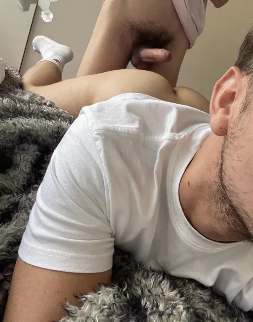 Just some friends hanging out while their GFs are shopping