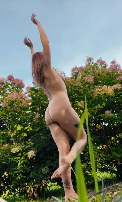 We love a good frolic