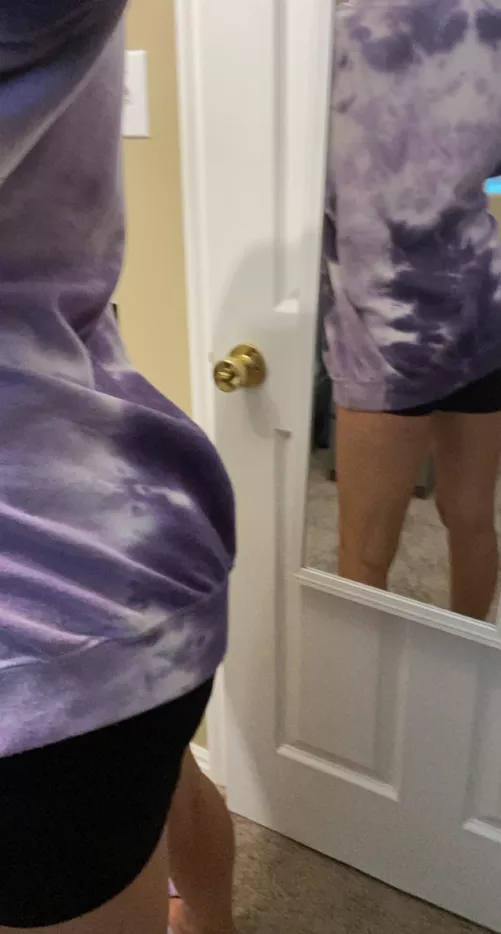 Would you still bend me over even though I’m 34 🥹 & slap my 🍑