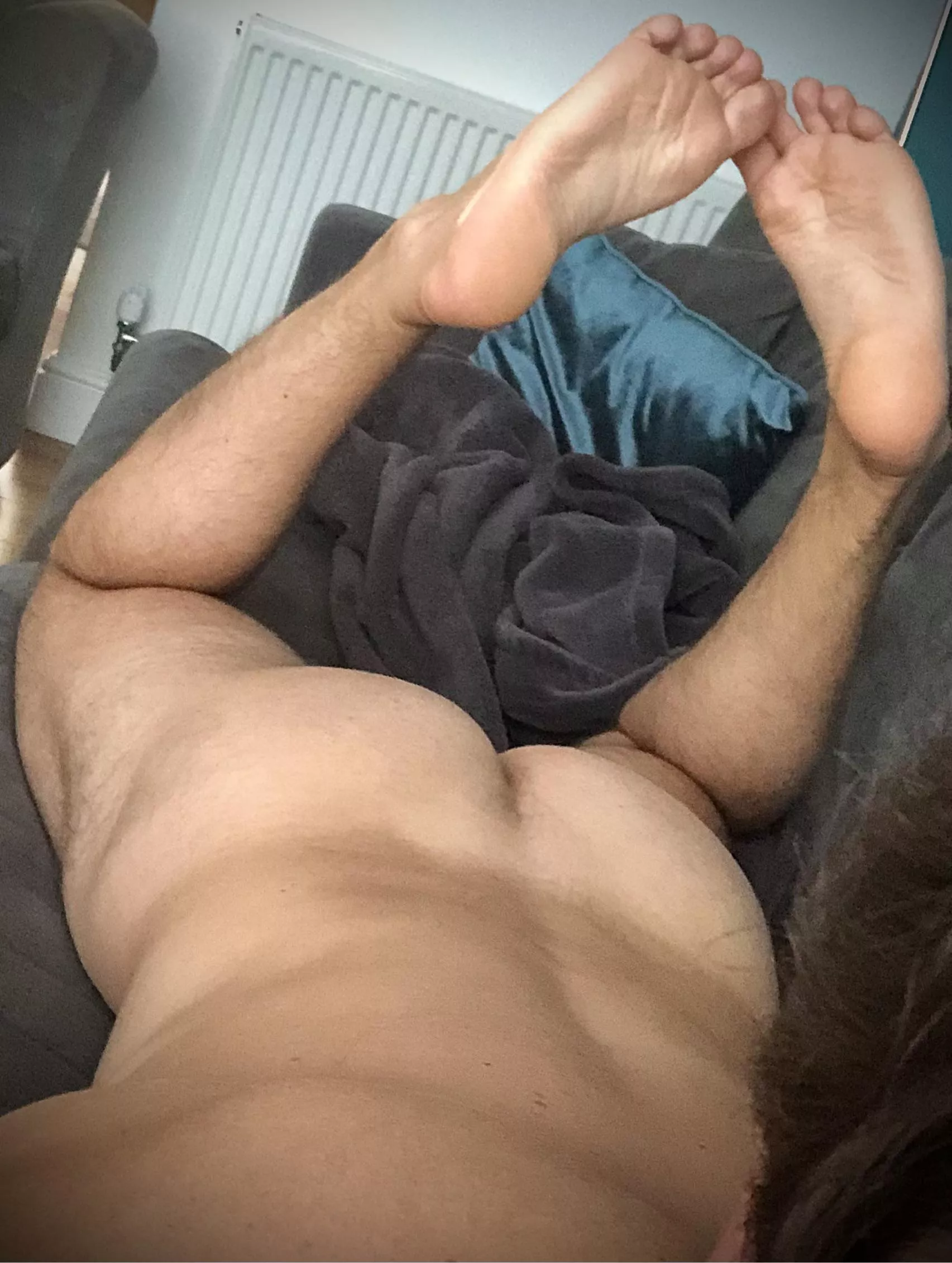 👣🍑
