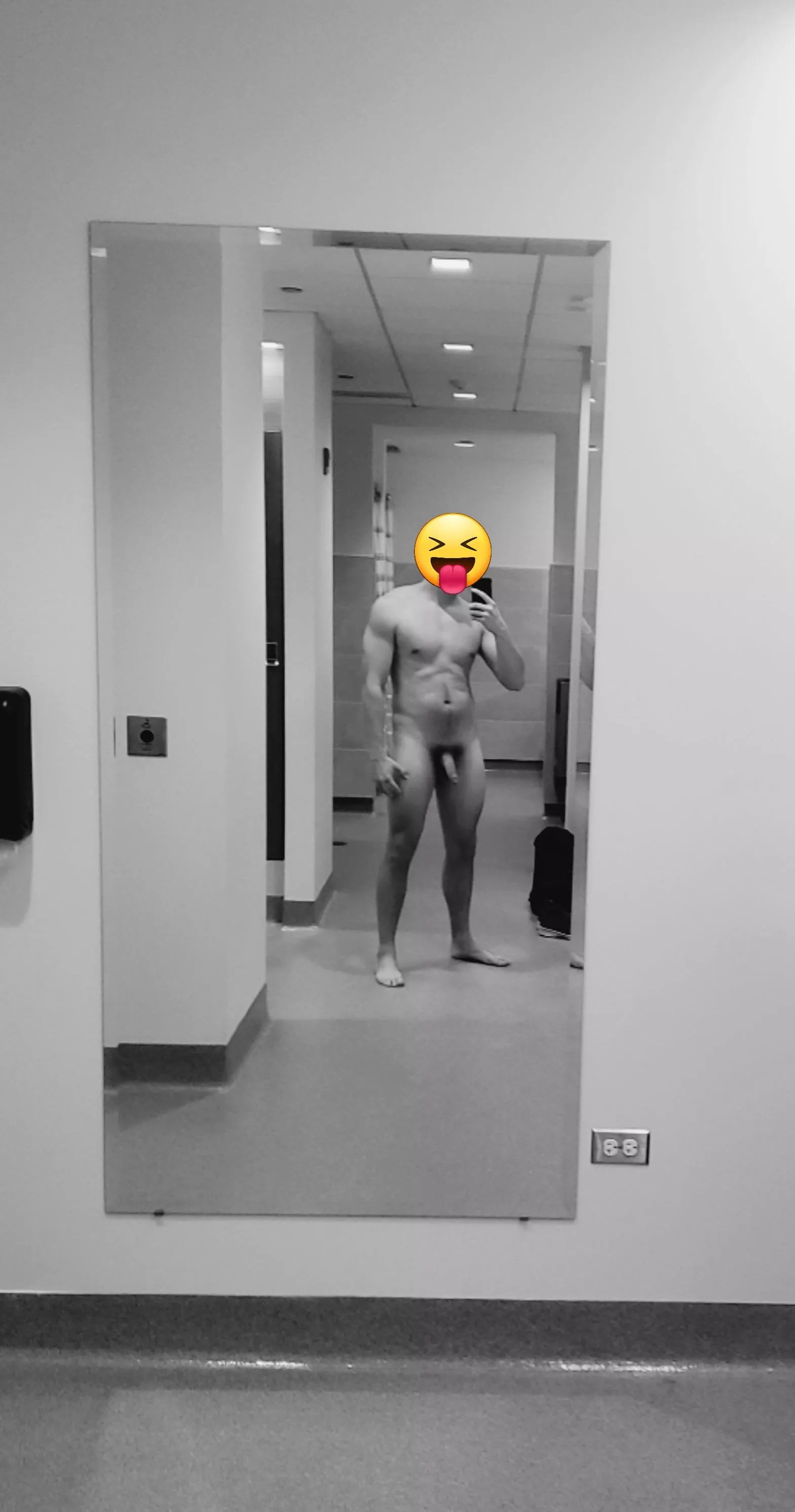 [23] Proud Stud