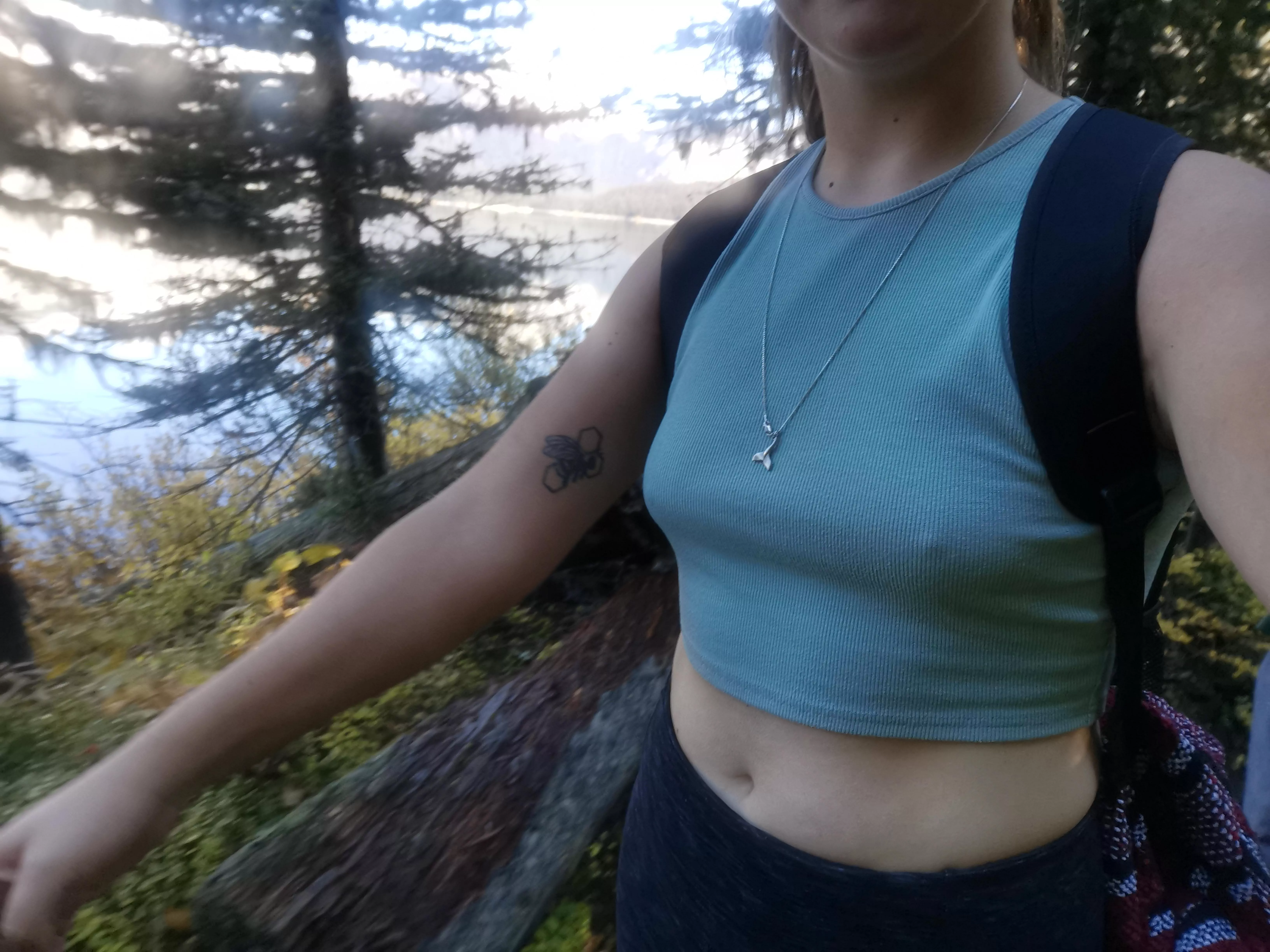 (F21) Got a little chilly on my hike yesterday 💋