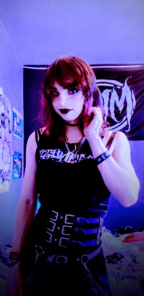 happy Sunday everyone spooktober is finally here🖤🕸️🖤🕸️🖤