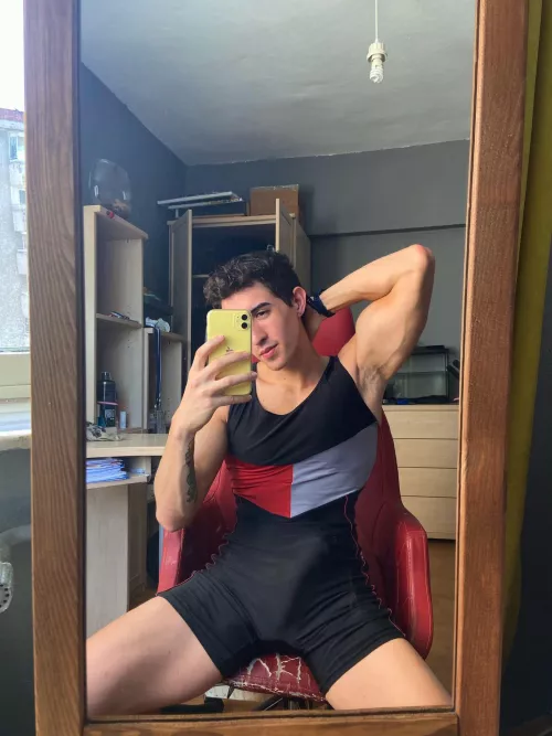 Hey how are u ?😍 Wanna chat follow me than write me 😈