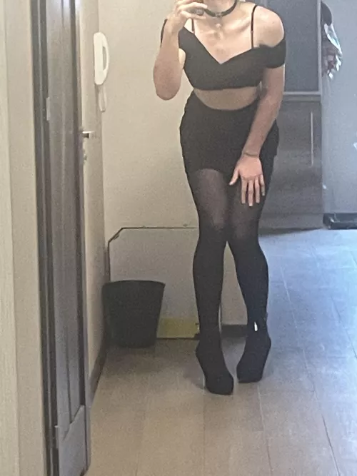 im out of ideas for new outfits, any suggestions?