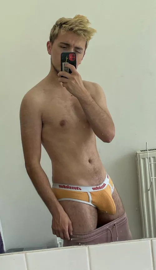 Should I get my blonde hair back? I kind of miss it.