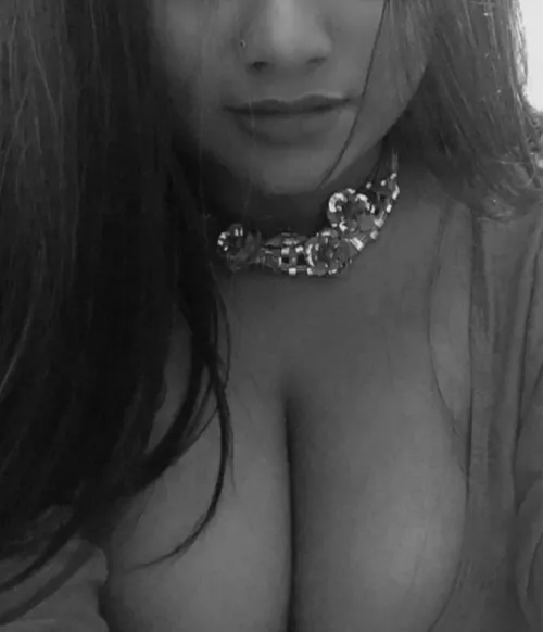 Show Some Love To Your Devi!🥰(F)