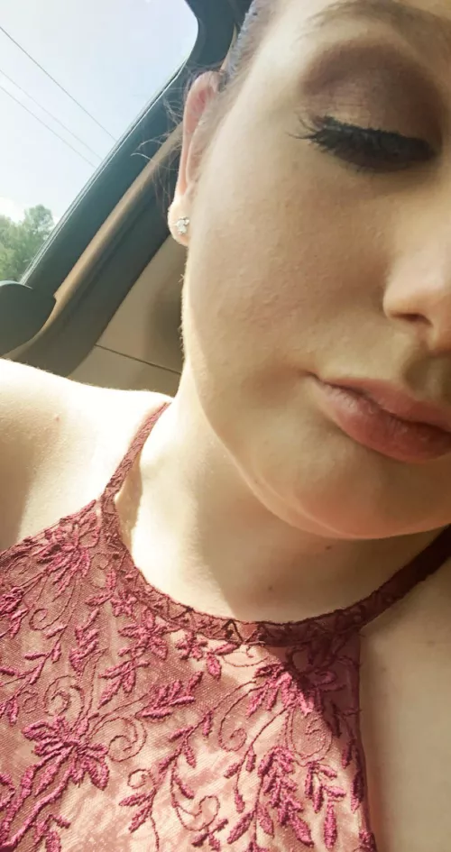 Throwback to a look I did for being a bridesmaid. The artist said I matched the colors perfectly 😍