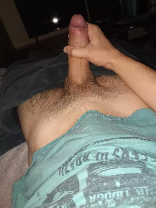 who wanna suck my fat teen cock
