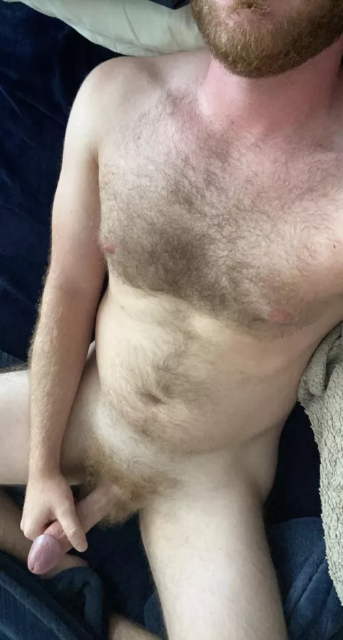 Happy Monday boys. Done with work, now wanna blow me while I eat your pussy? (31)