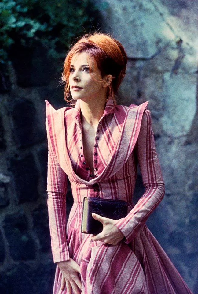 Mylène Farmer in her music video Mylène Farmer in her music video