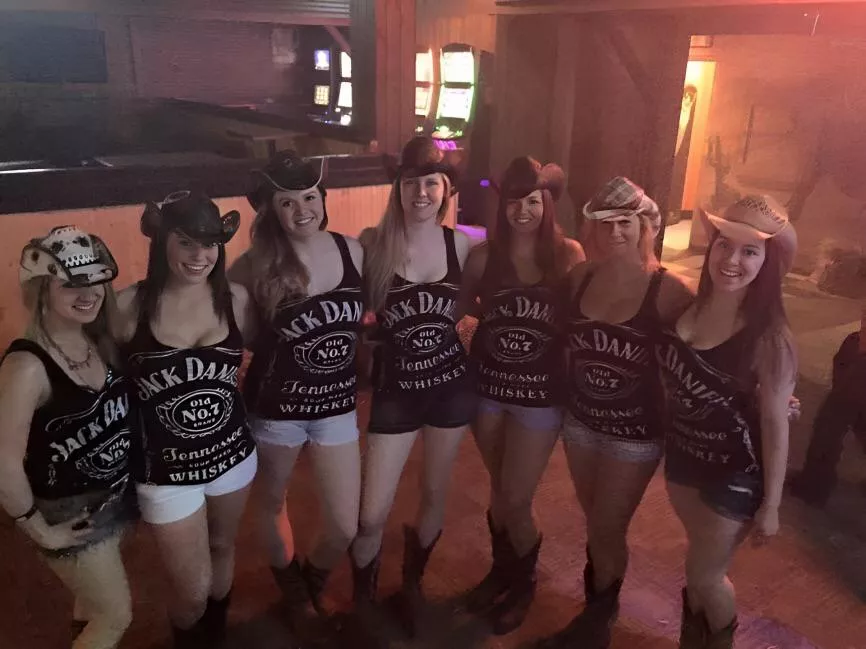 Waitresses