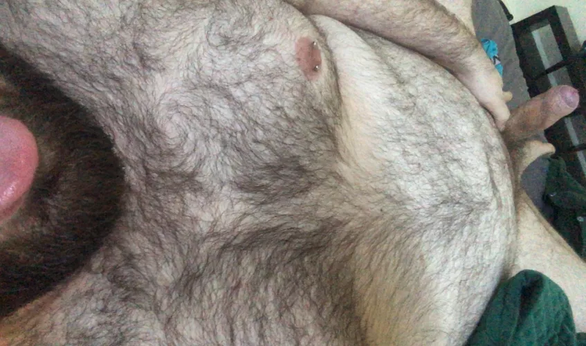 Woke up with some killer morning wood. Need head.