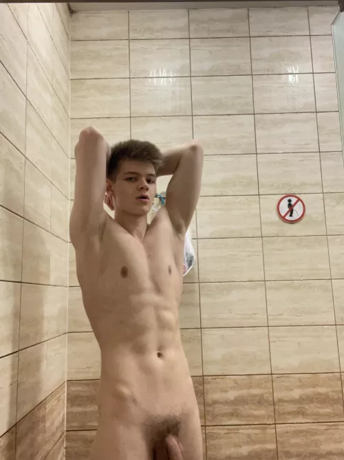 Would you take a shower with me in the gym, huh? 😏