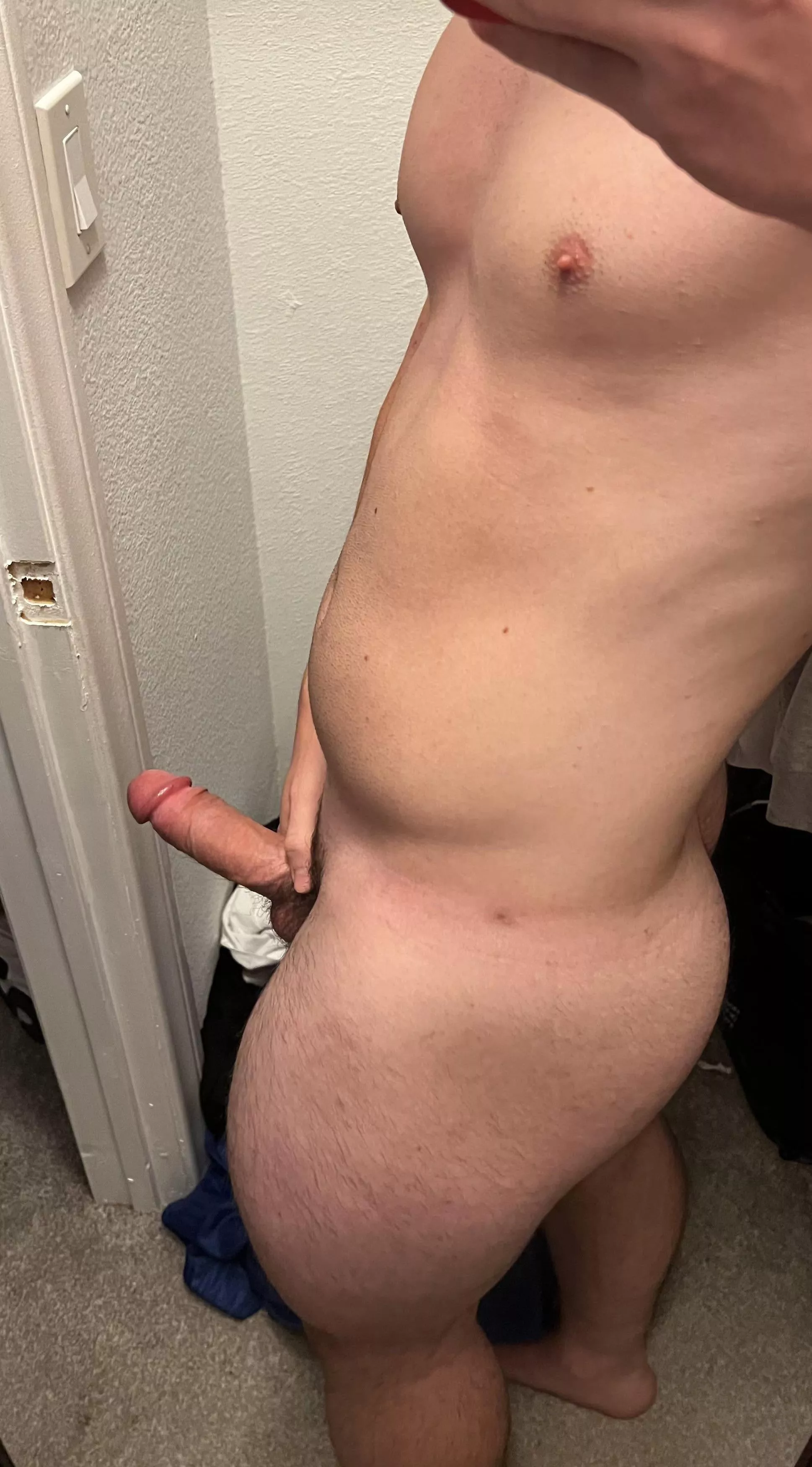How would you make me cum? My chat’s open ;)
