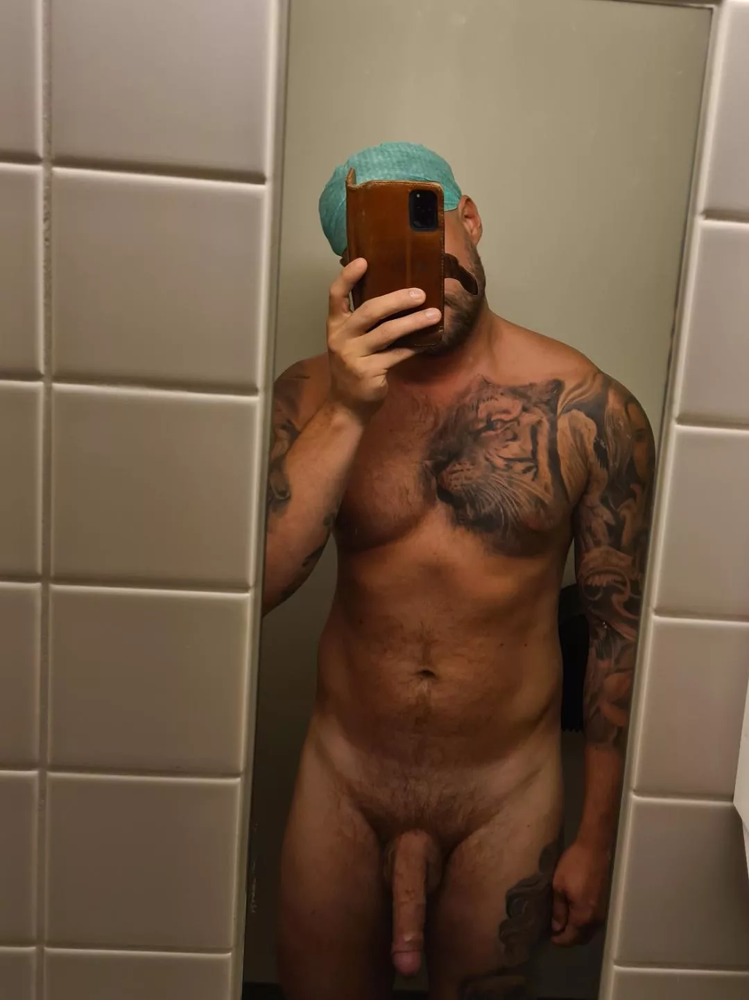 (m),32 nurse