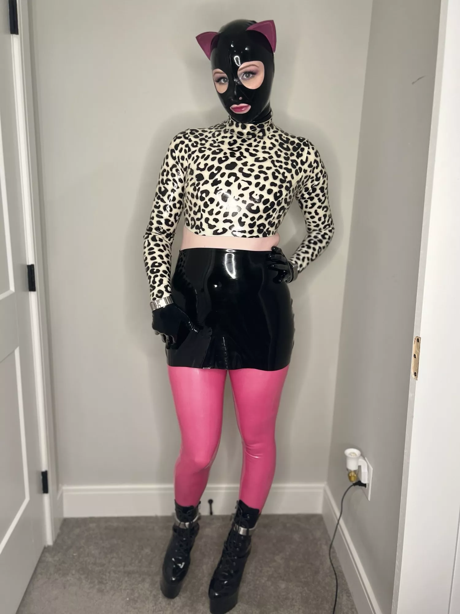 Meow 😺