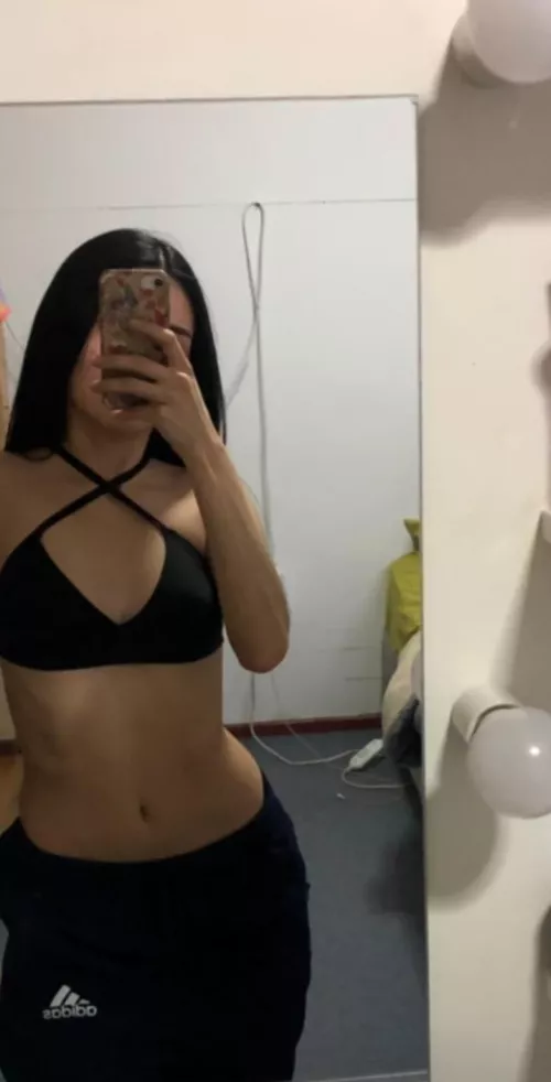 Papi pull him out I wanna suck him 😇