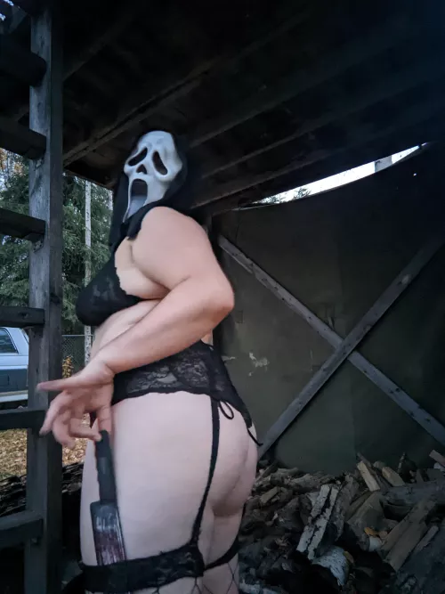 spooky sexy 🔪🔪