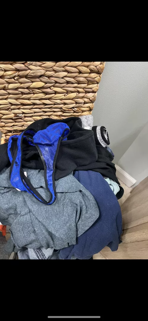 Wife left this on top just 4 me love to trade a few pics