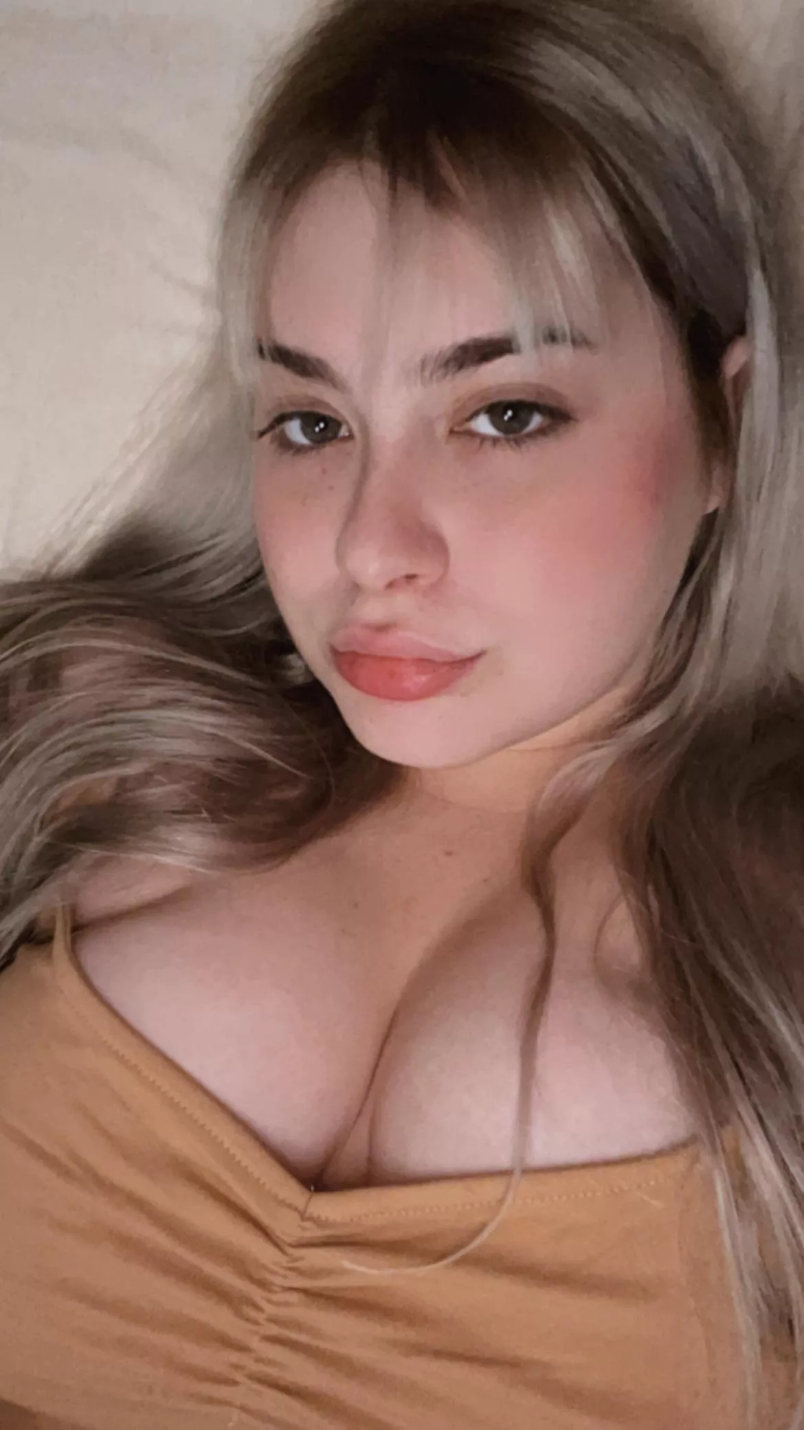 23f 😈