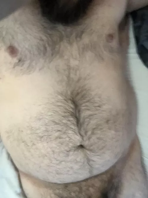 Do u like big bearded dudes with dad bods? Dms are always welcome