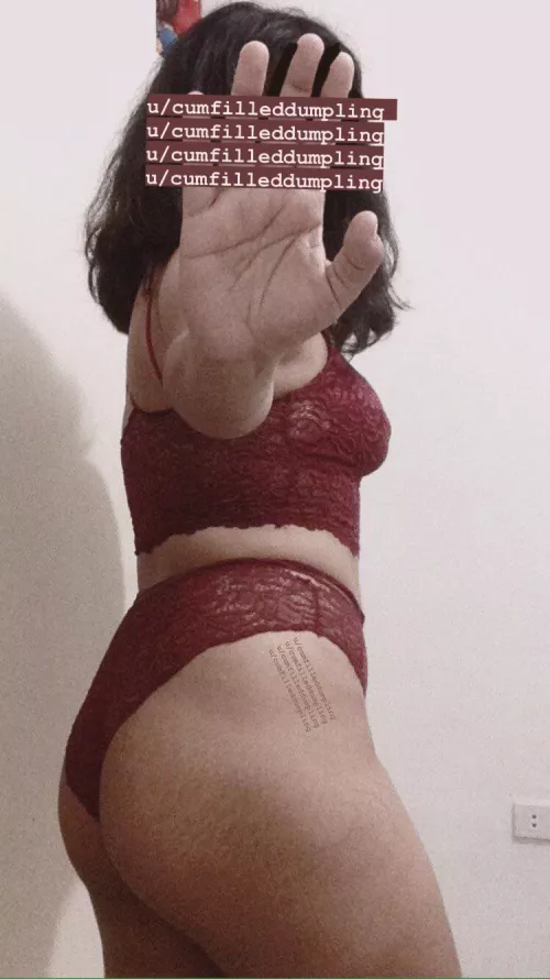 I hope you like red ❤️ (F)