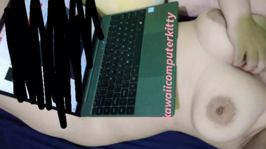 It's time [f]or me to sleep. 💤 Pero pwede ring hindi...