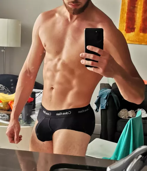 Like my underwear? or prefer without underwear? 🤭😈