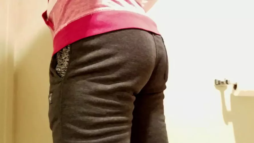 Love farting guys hmu