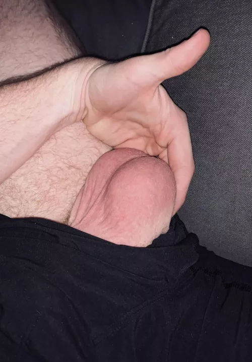[M21] Started stretching my nuts, and it’s starting to pay off. I love my loose sack.
