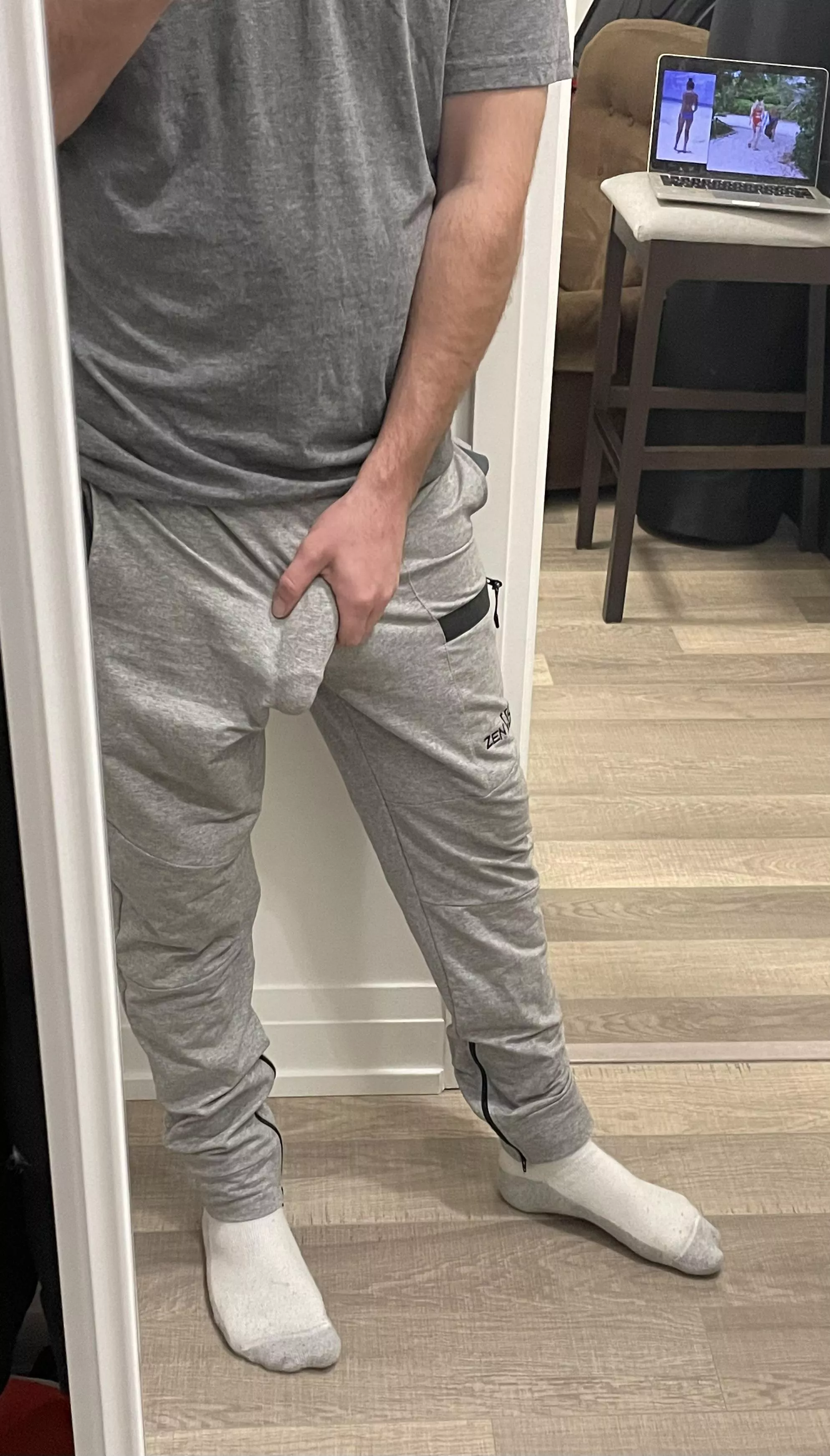 no underwear