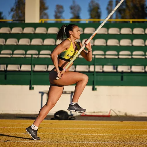 Sonia Malavisi - Italian Pole Vaulter