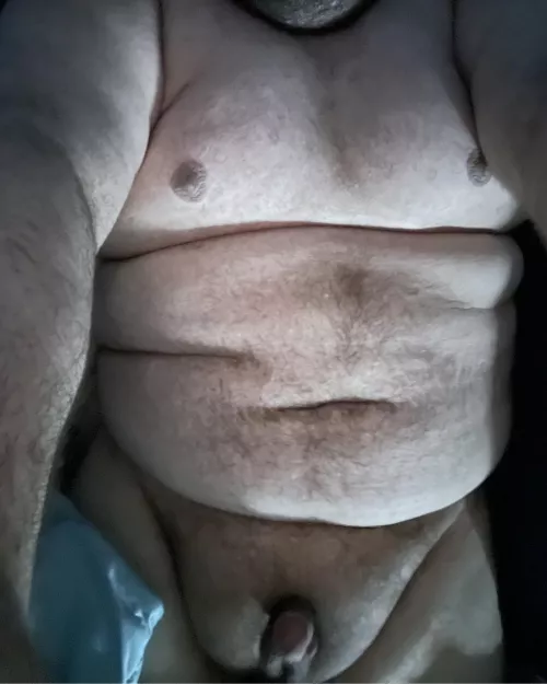 Still not comfortable showing my body. How do I look?