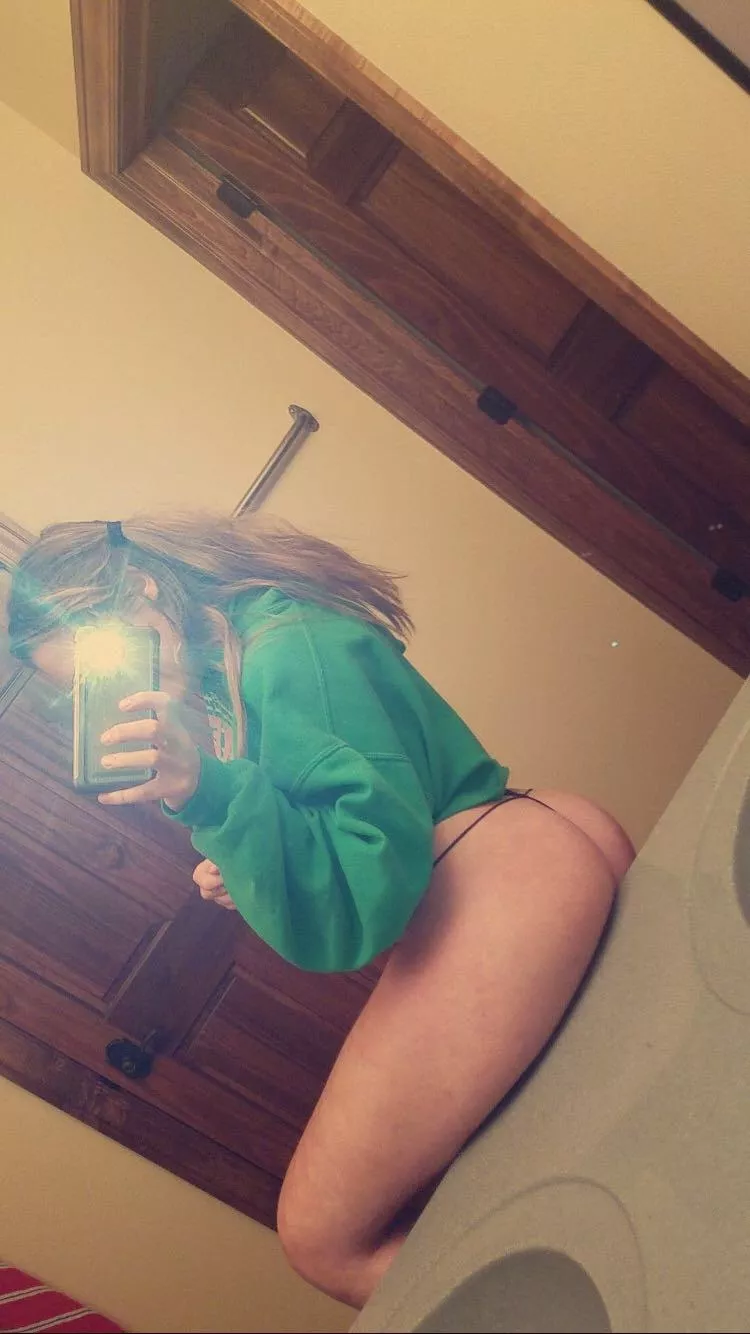 Wife f23Send a sample to trade and jerk. Must verify. Only dm if you wanna cum together on video chat Older+ dm sample for tele Wife f23Send a sample to trade and jerk. Must verify. Only dm if you wanna cum together on video chat Older+ dm sample for tele