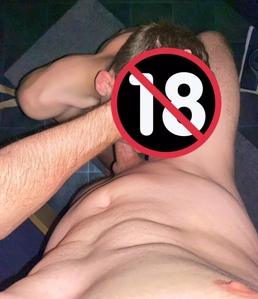 23 & 27 / sucking real good