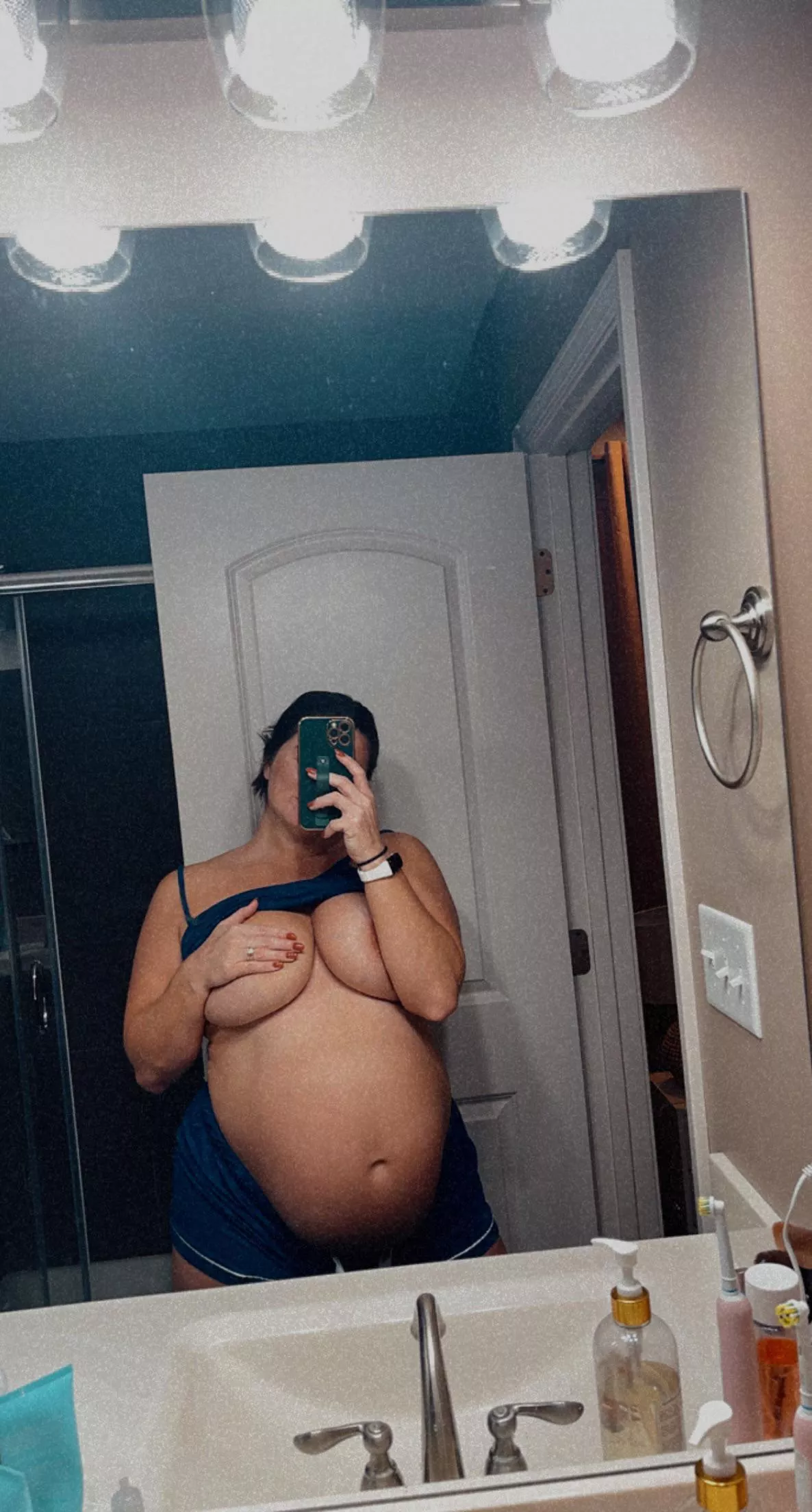 32 weeks 😇