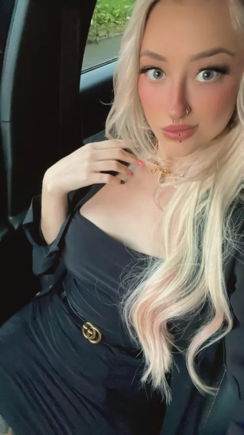 Come join me on my only fans! I’m new but have lots of content! https://onlyfans.com/lillyxtv