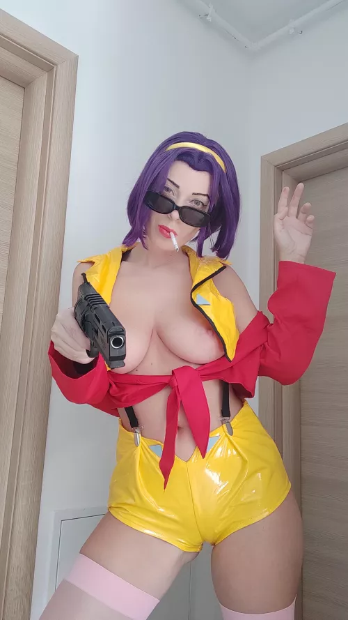 Faye Valentine (alleyabae) [cowboy bebop]