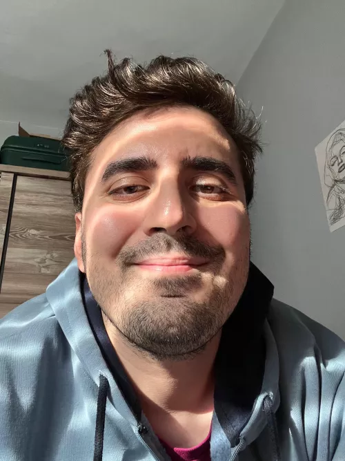 Hey everyone who works from home and bored af like me!