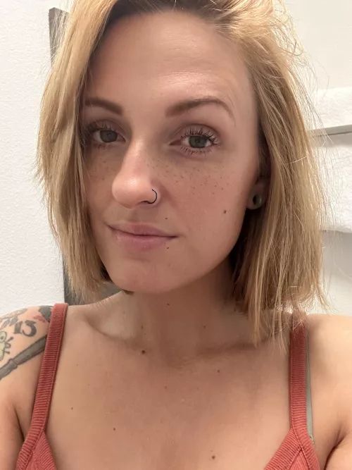 Sunkissed freckles😊