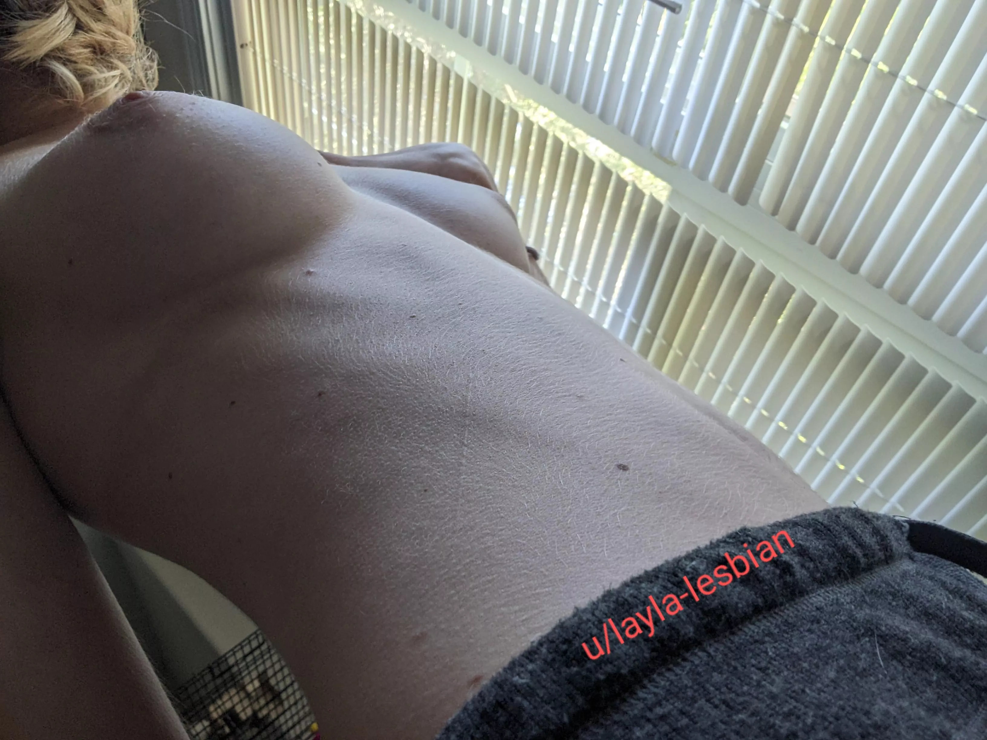 the lighting is doing wonderful things for me, wouldn't you say?