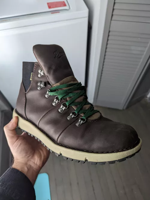 What products would you recommend to maintain the leather on these Danner Vertigo 917s?