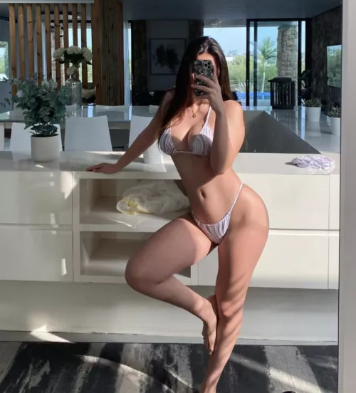 Any bbc daddy want to help me humiliate my bf by surprise😈