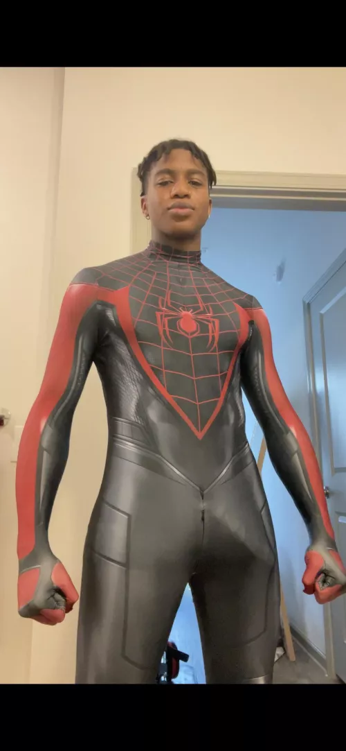 Dick boutta rip the suit lol