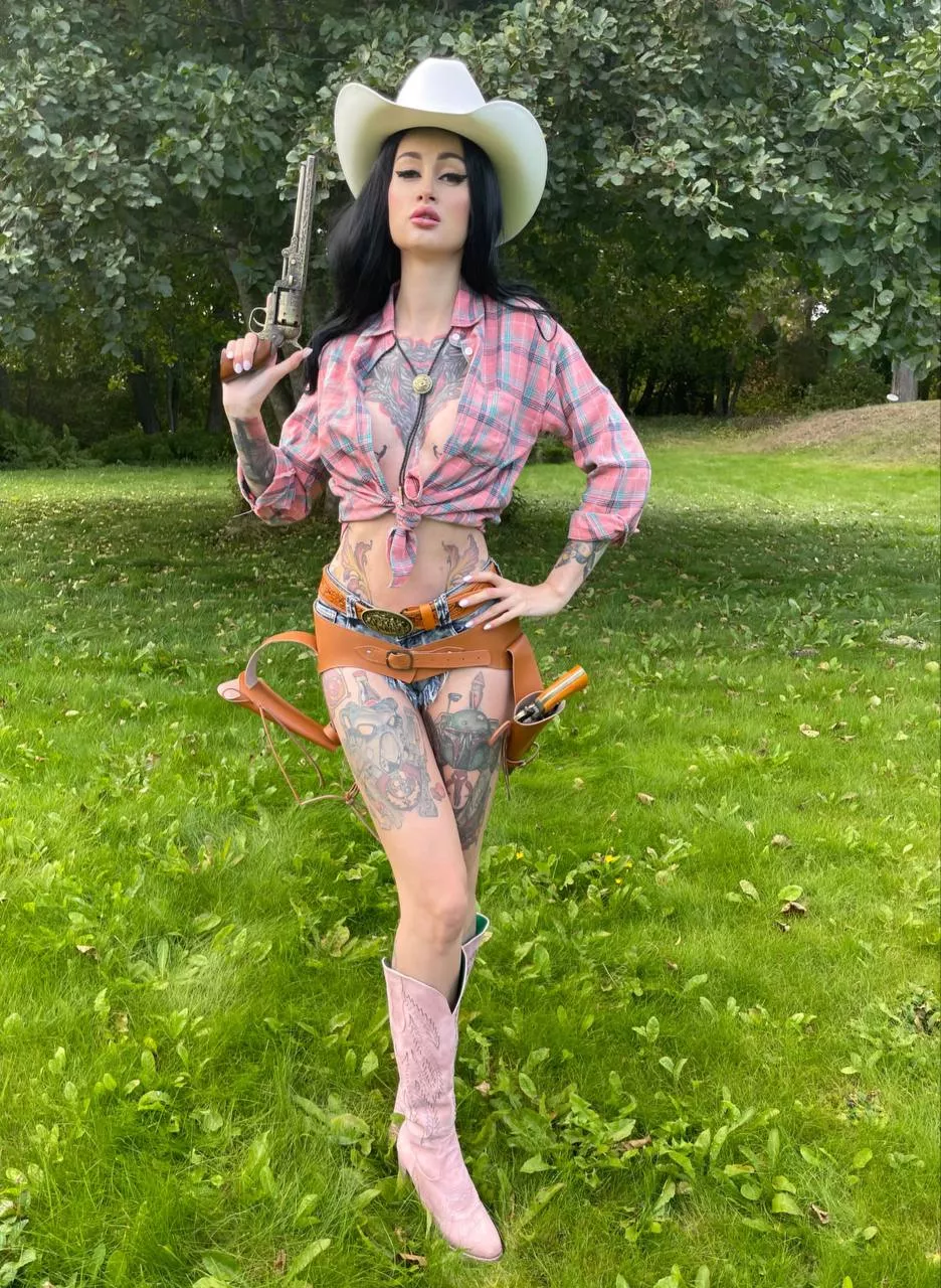 Feeling country today 🤠
